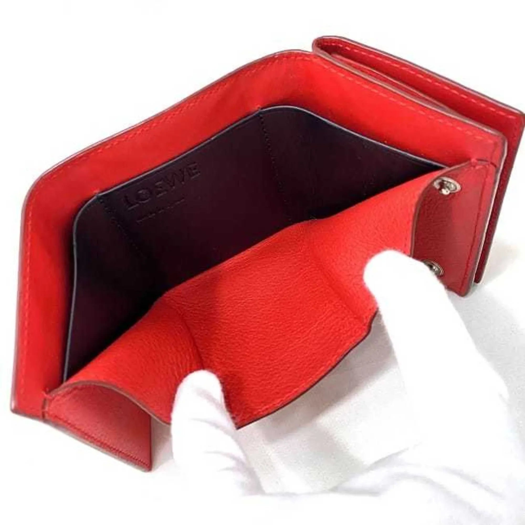 Pre-Owned Loewe trifold wallet red linen anagram leather grain LOEWE (Good)