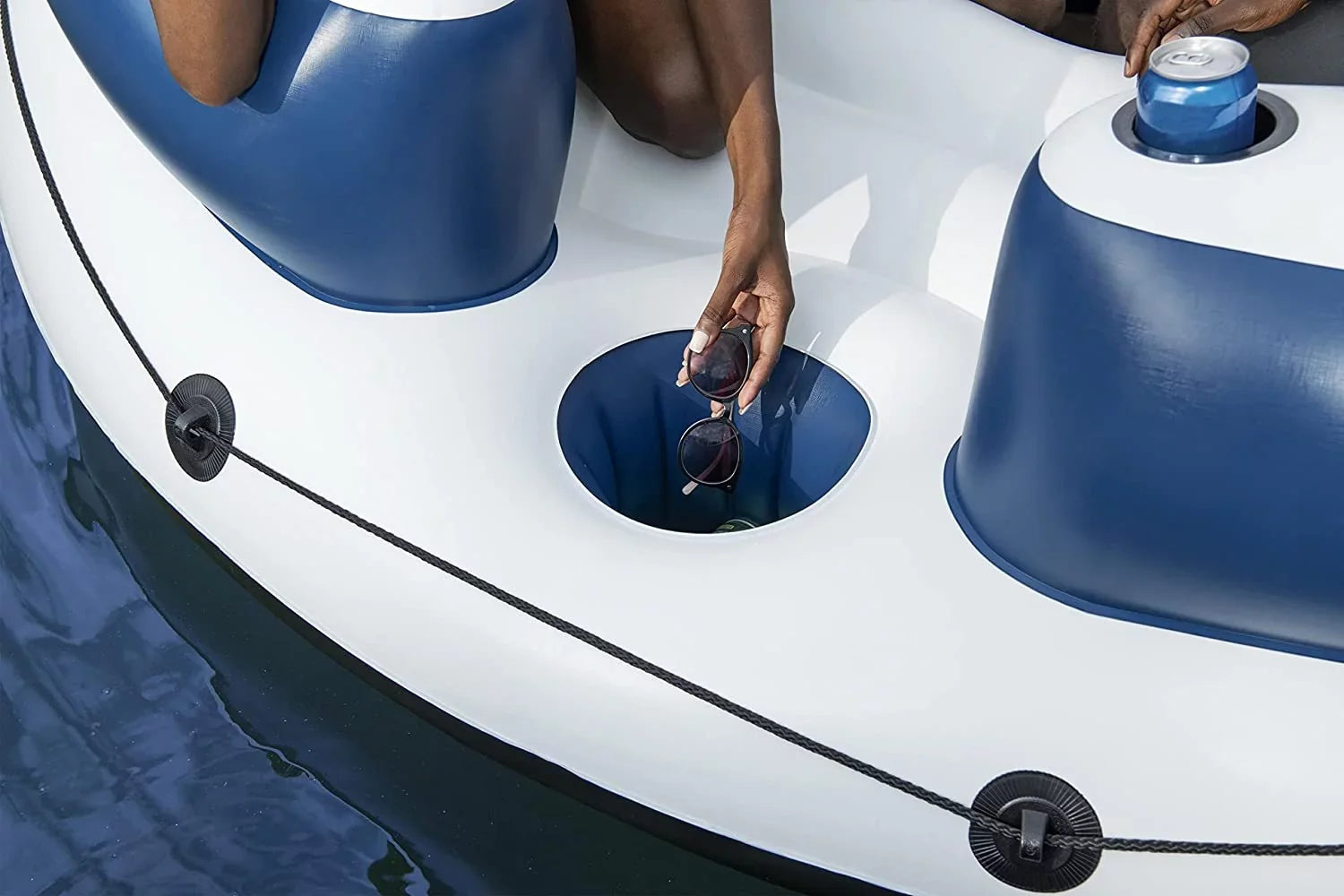 Hydro-Force Lazy DayZ 4-Person InfLatitudeable Party Island