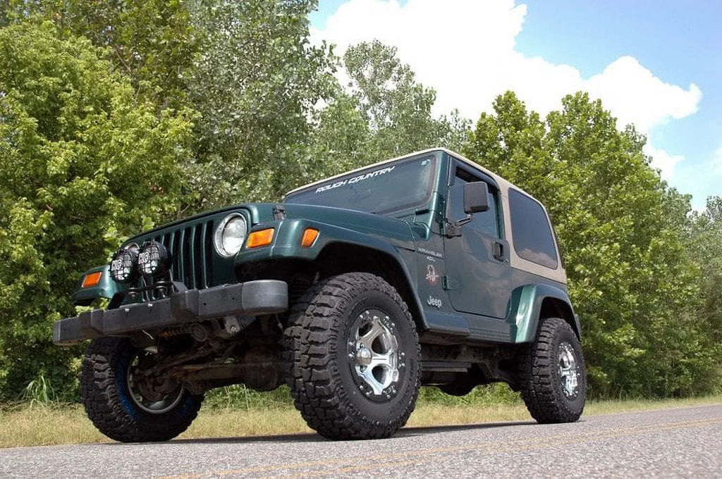 Rough Country 2" Lift Kit (fits) 1997-2006 Jeep Wrangler TJ LJ | Suspension System | 658