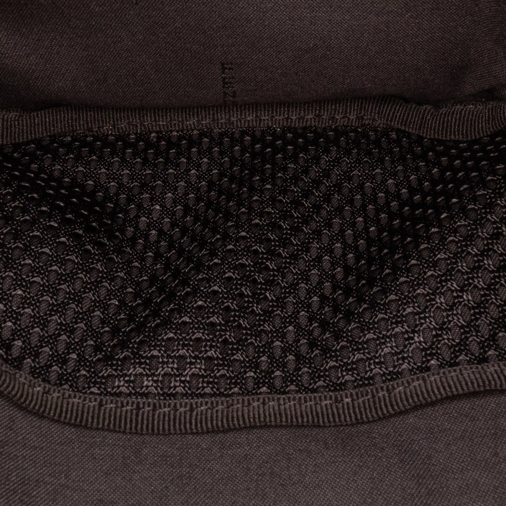 Pre-Owned Authenticated Fendi FF Neoprene Vitello Grace Perforated Pocket Belt Bag Knit Fabric Black Unisex (Good)