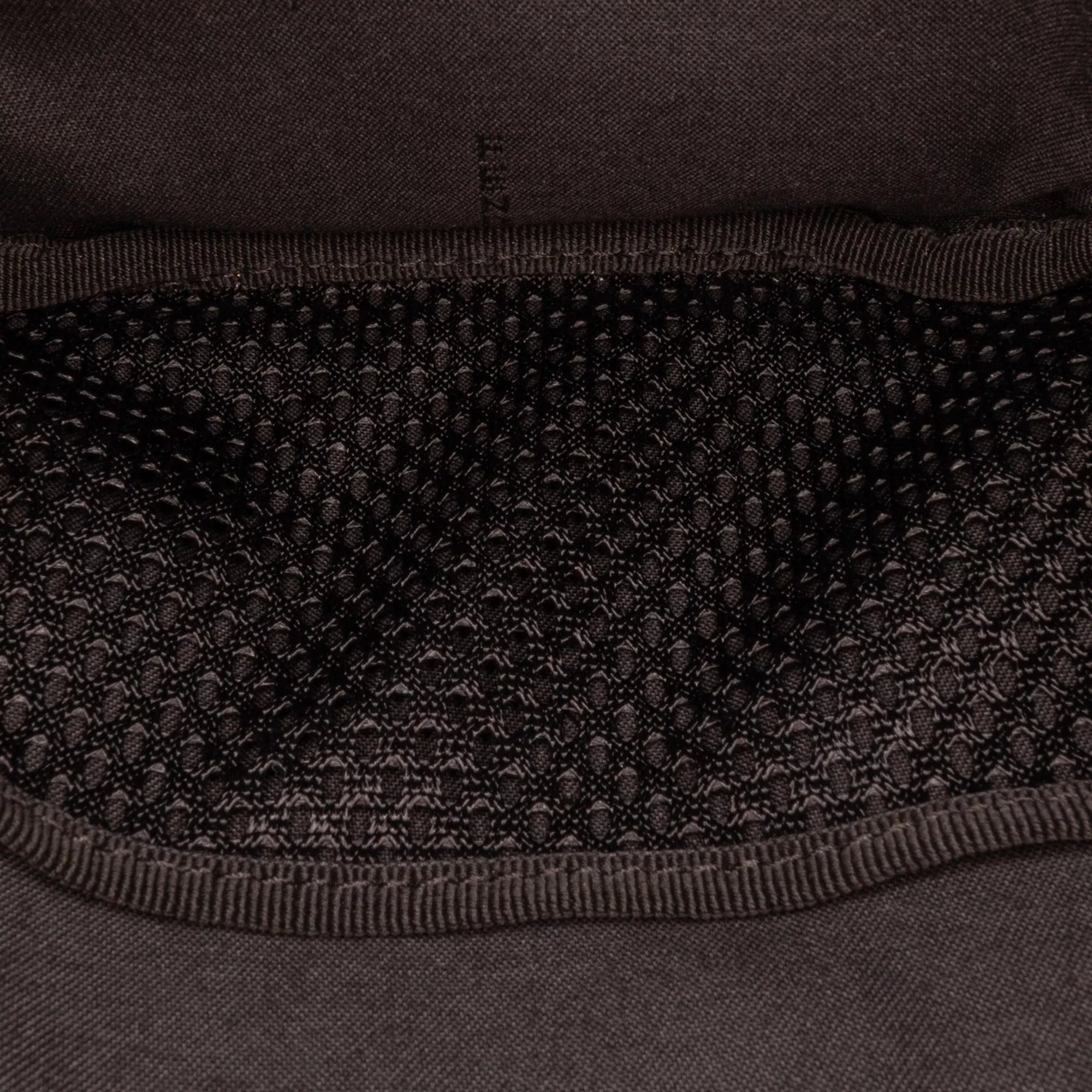 Pre-Owned Authenticated Fendi FF Neoprene Vitello Grace Perforated Pocket Belt Bag Knit Fabric Black Unisex (Good)