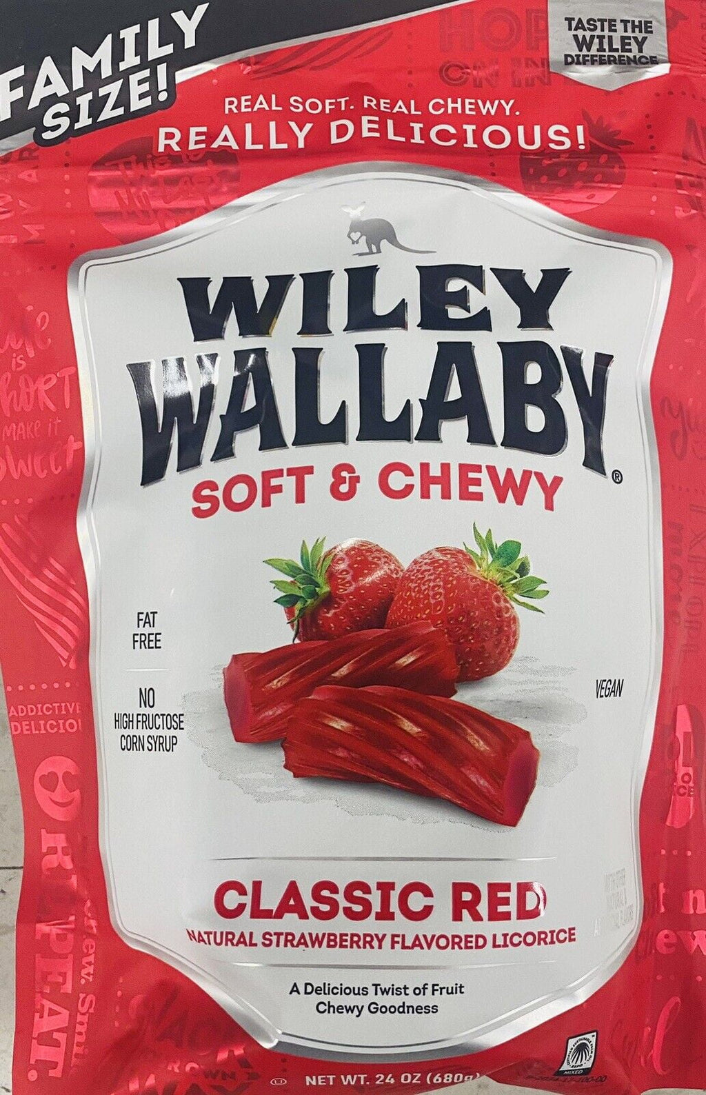Wiley Wallaby Soft & Chewy Classic Red STRAWBERRY Licorice 24 Oz FAMILY SIZE Bag