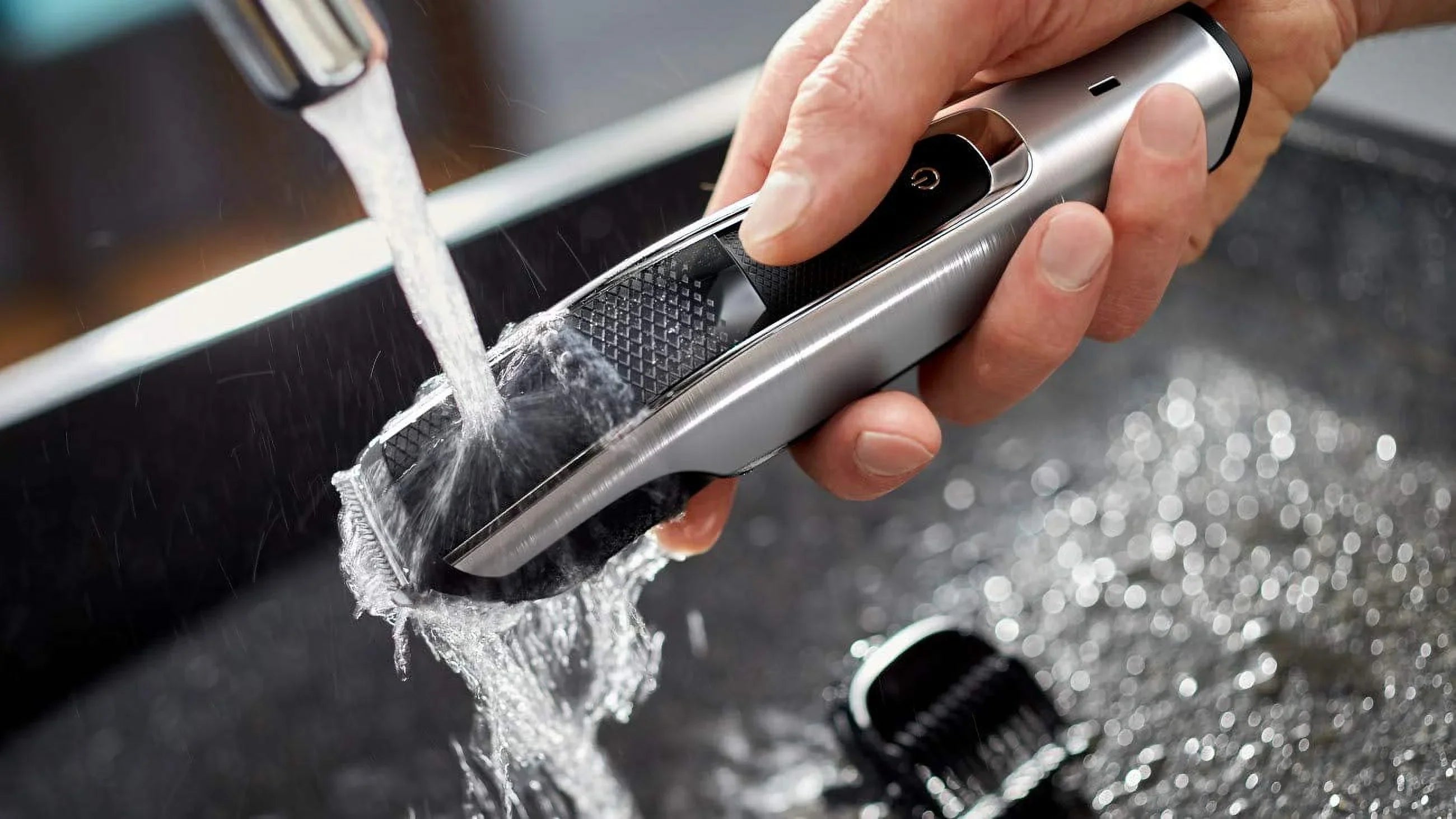Philips Norelco All-in-One Cordless Wet/Dry Multigroom Turbo-Powered Beard & Head Mustache Trimmer Series 5000 Grooming Kit