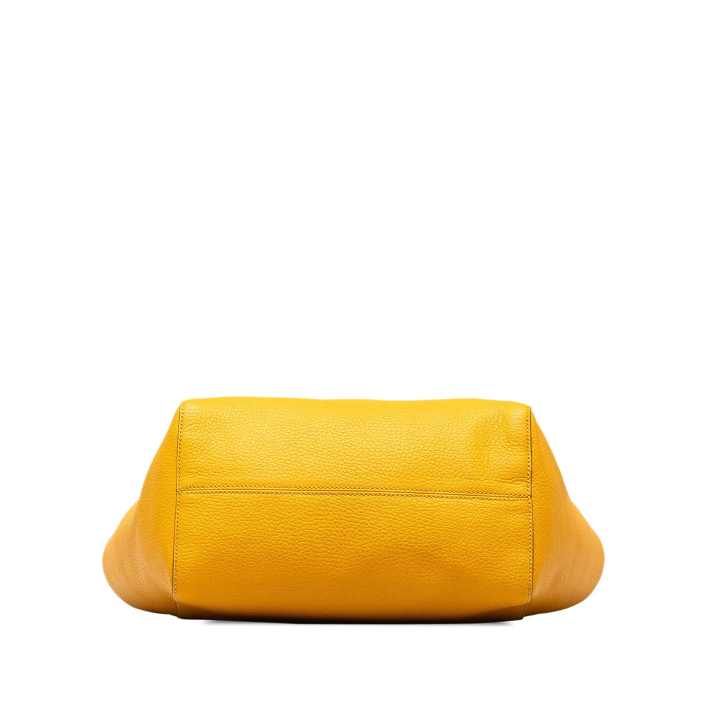 Pre-Owned Authenticated Gucci Medium Swing Tote Calf Leather Yellow Tote Bag Unisex (Good)