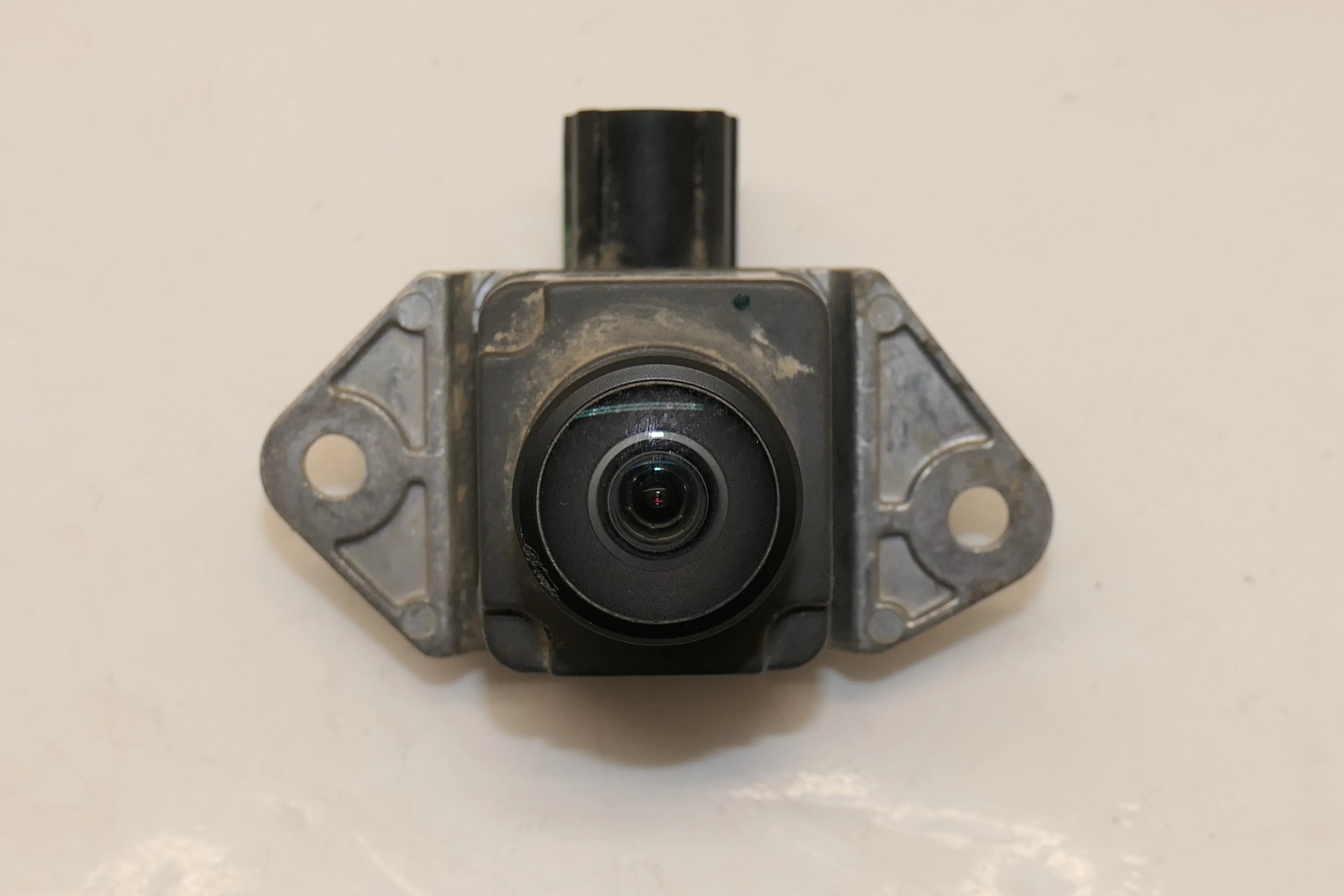 Pre-Owned 2017-2022 Jeep Grand Cherokee Rear View Back Up Camera OEM (Good)
