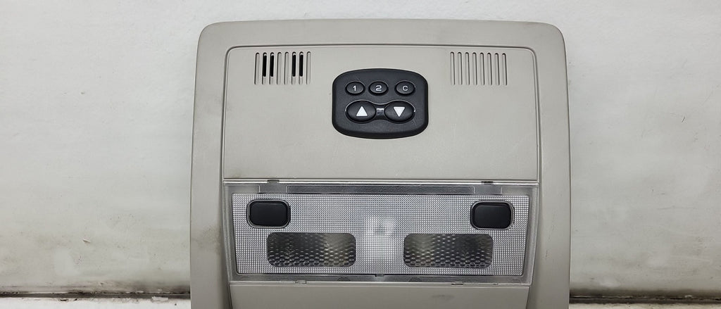 Pre-Owned 07 2007 GMC Yukon Overhead Roof Console with Sunroof Controls OEM (Good)