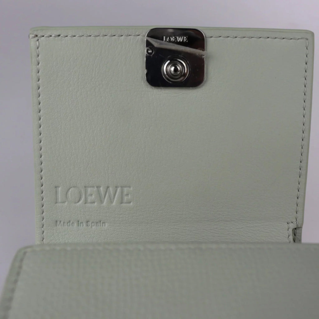 Pre-Owned LOEWE Loewe ANAGRAM COMPACT FLAP WALLET Anagram compact flap wallet folio C821L57X01 leather light green model silver metal fittings L-shaped fastener (Good)