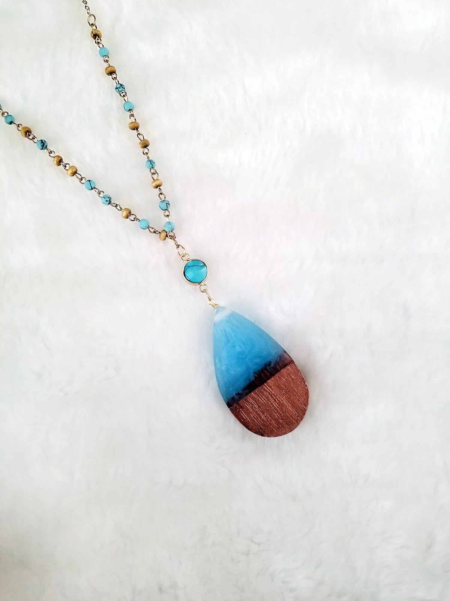 Blue Box Boutique Inc Aqua Resin Wood Pendant Beaded Chain Necklace for Women, Tenes | Wood Anniversary Gift