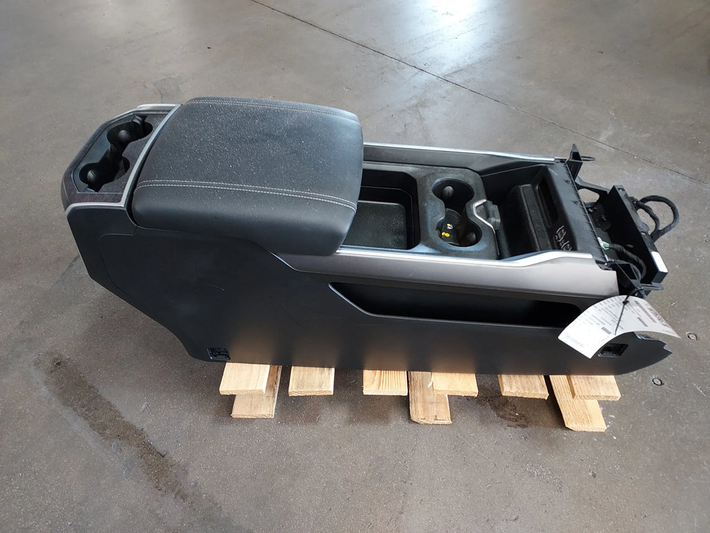 Pre-Owned 2019-2022 Dodge Ram 1500 Floor Center Console OEM LKQ (Good)