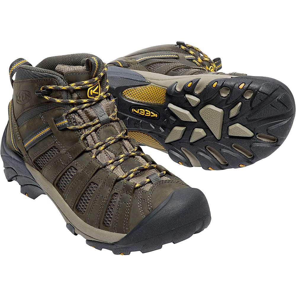 KEEN Men's Voyageur Mid Boot