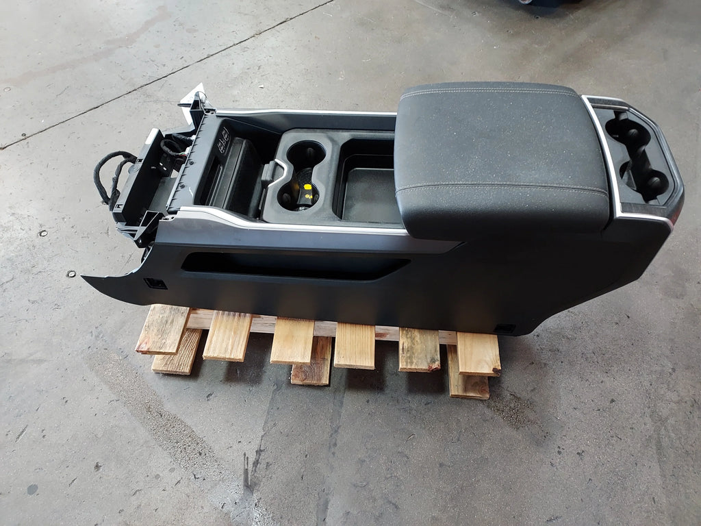 Pre-Owned 2019-2022 Dodge Ram 1500 Floor Center Console OEM LKQ (Good)