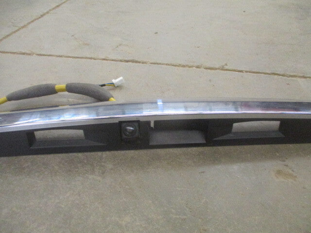 Pre-Owned Nissan Pathfinder Back Up Rear View Camera OEM LKQ (Good)