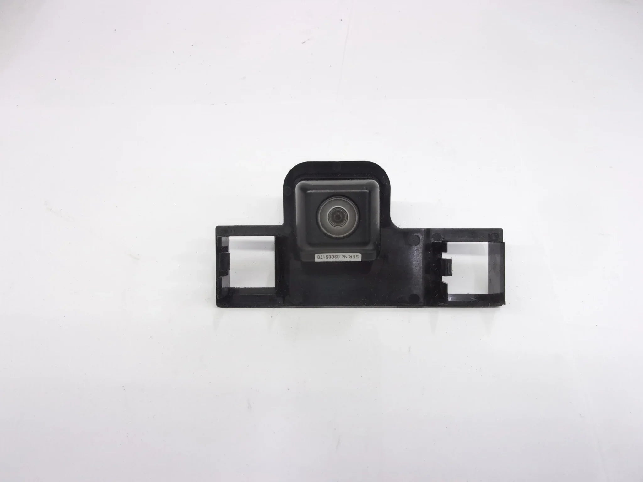 Pre-Owned 2011-2012 Toyota Sienna Rear View Backup Camera ID 86790-45030 OEM (Good)