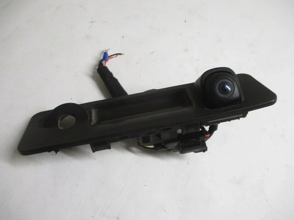 Pre-Owned Kia Optima Back Up Rear View Camera OEM LKQ (Good)