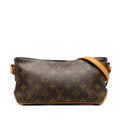 Pre-Owned Authenticated Louis Vuitton Monogram Trotteur Canvas Brown Crossbody Bag Unisex (Good)