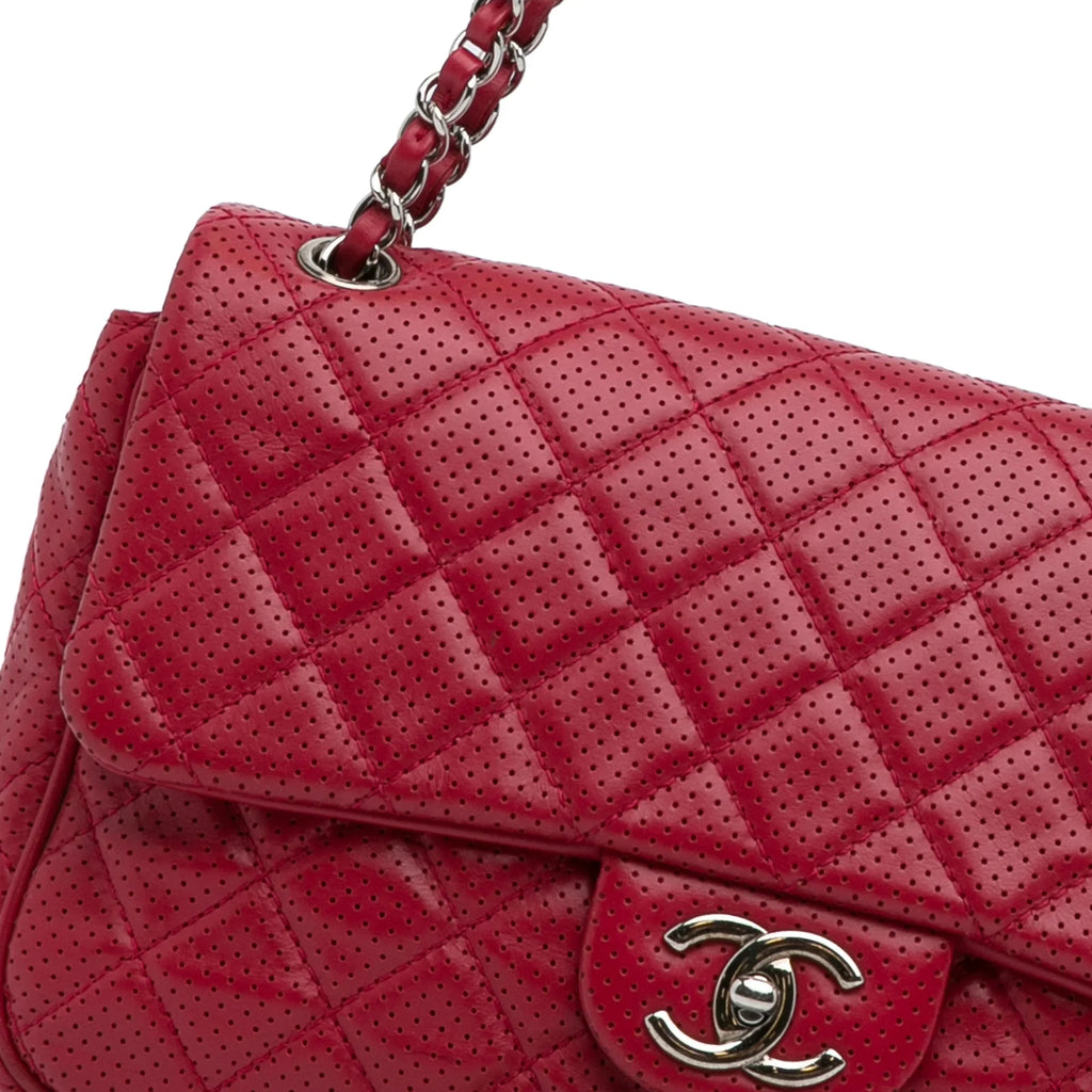 Pre-Owned Authenticated Chanel Jumbo Classic Perforated Lambskin Single Flap Leather Red Shoulder Bag Unisex (Good)