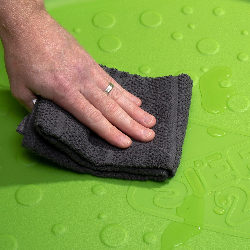 Step2 Waterbug Splash Pad Green Plastic Outdoor Water Playset for Toddlers